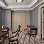ホテル Divan 5*