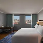 Divan Hotel 5*