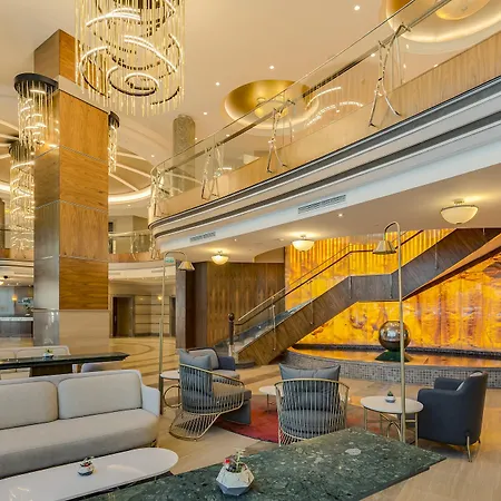 Ξενοδοχείο Divan 5*